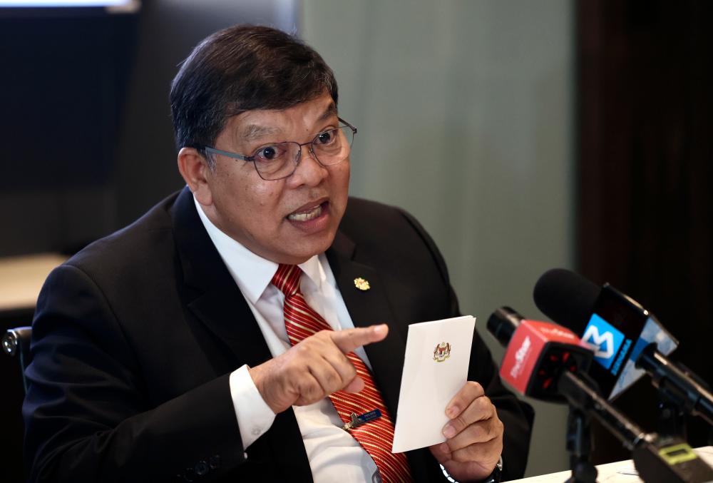 Four opposition MPs request seating change in Dewan Rakyat - Johari Four opposition MPs request seating change in Dewan Rakyat - Johari