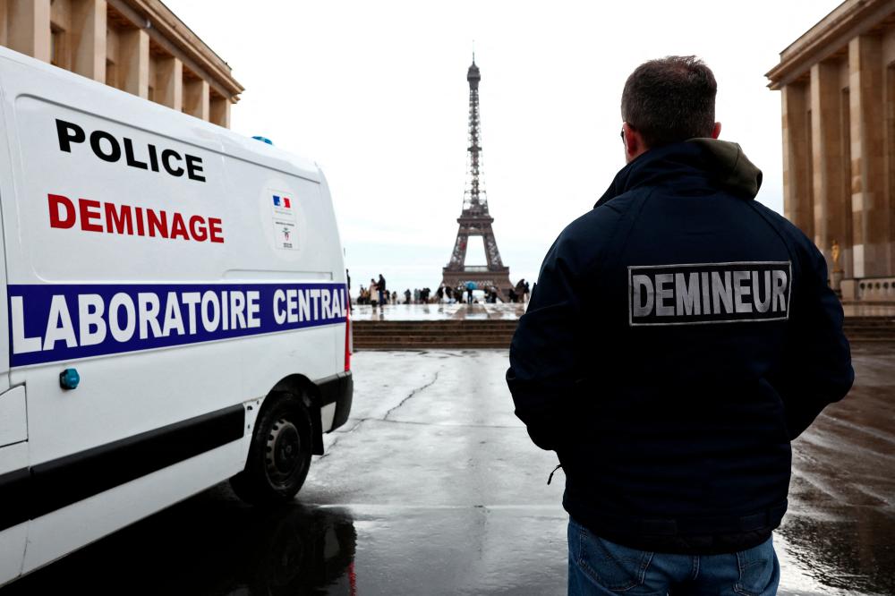 France prepared to change plans on 2024 Olympics opening based on security France prepared to change plans on 2024 Olympics opening based on security