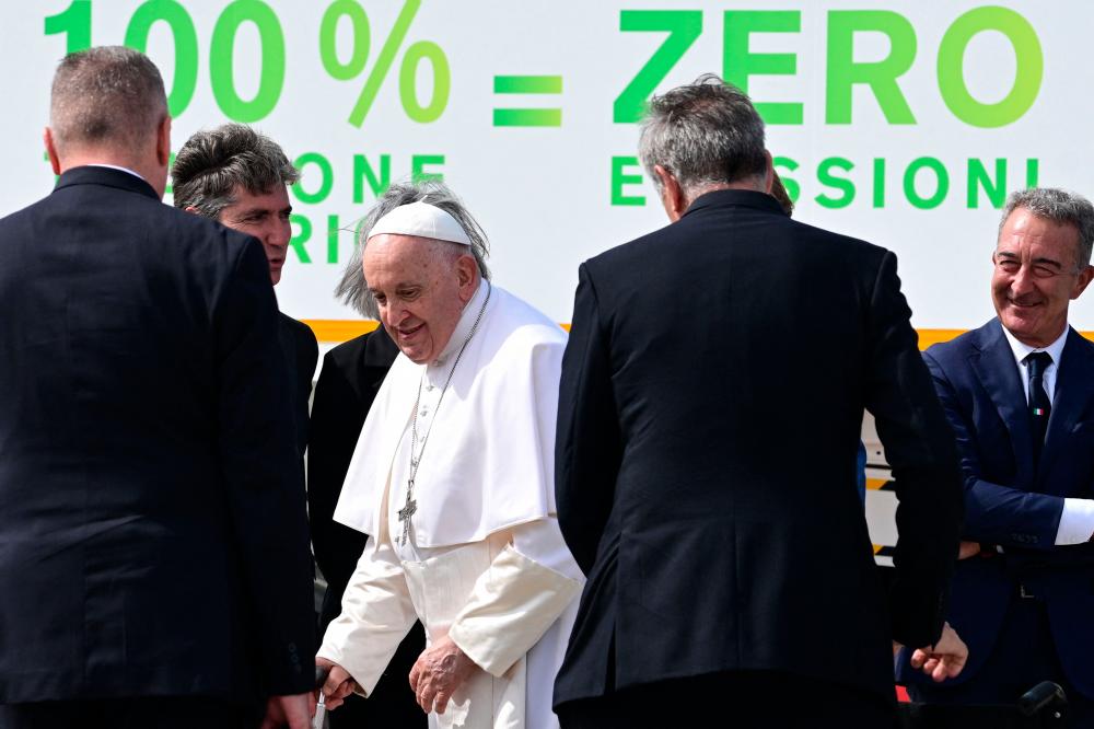 France's Catholic Church in decline as Pope visits