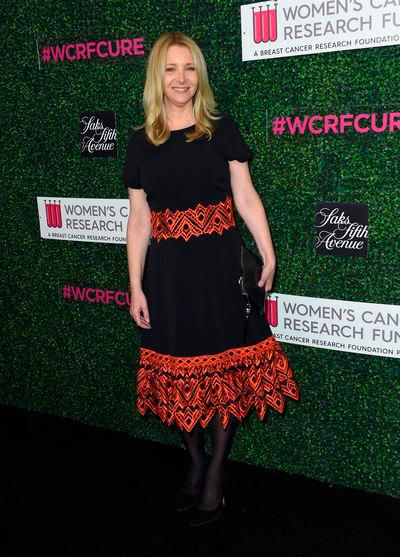 ‘Friends’ star Lisa Kudrow finds note from Matthew Perry in cookie jar ‘Friends’ star Lisa Kudrow finds note from Matthew Perry in cookie jar