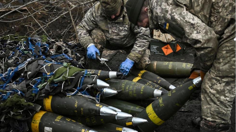Fuelled by Ukraine, European arms imports double in 2022