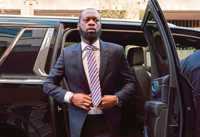 Fugees star says money from Jho Low was for Obama photo, not campaign donation Fugees star says money from Jho Low was for Obama photo, not campaign donation