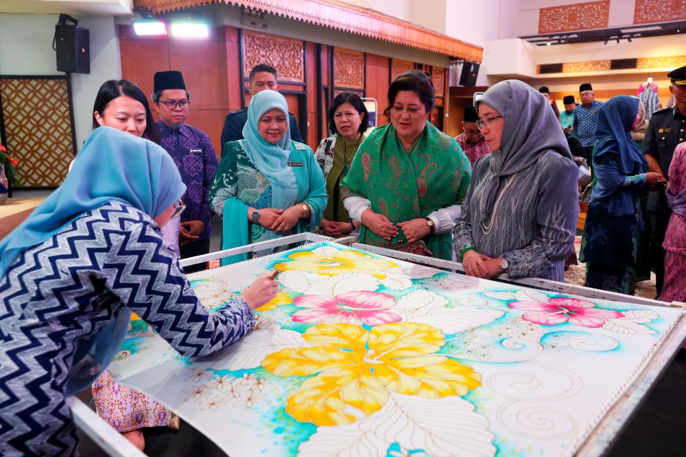 Gabenor Jeneral New Zealand lawat Kompleks Kraf Kuala Lumpur