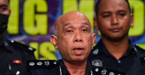 Gaduh isu parkir: Lelaki terima 35 jahitan di kepala akibat ditetak Gaduh isu parkir: Lelaki terima 35 jahitan di kepala akibat ditetak