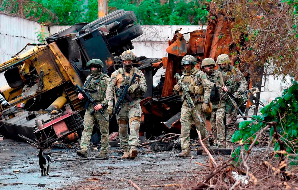 Global military expenditure reaches new record high of $2,240 billion in 2022 Global military expenditure reaches new record high of $2,240 billion in 2022