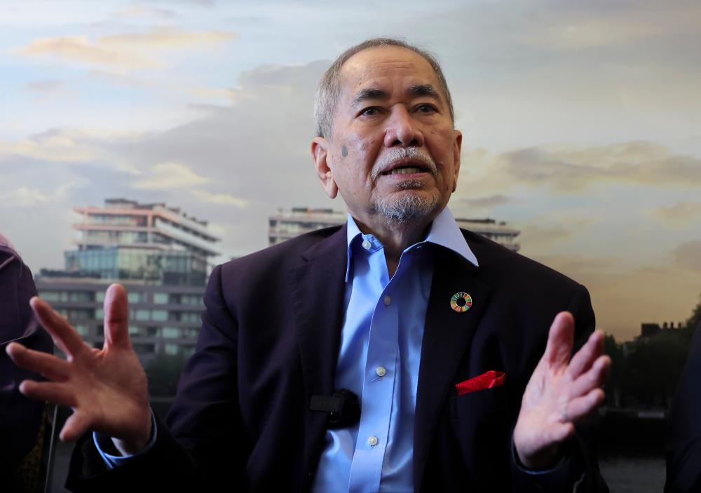 Government to reintroduce Parliamentary Service Act soon: Wan Junaidi