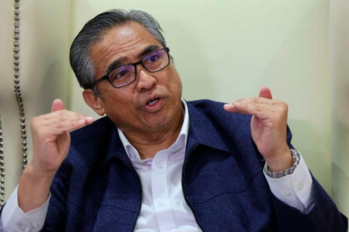 Gov’t committed to eradicating poverty in Kelantan - Shamsul Azri