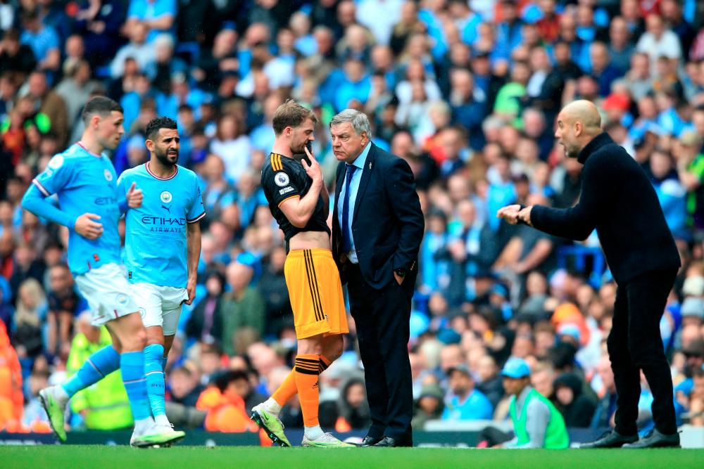 Gundogan brace takes Man City four points clear at top of PL