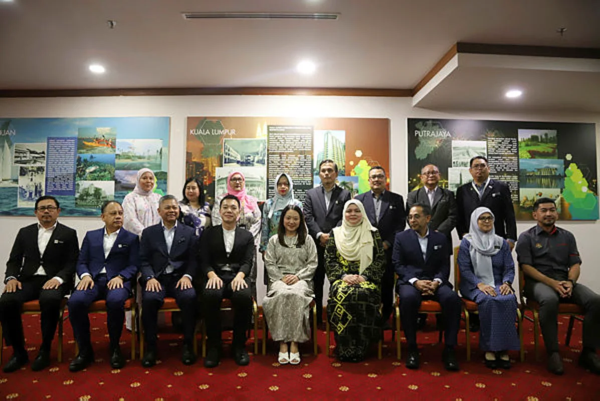 Hannah_Yeoh (6)