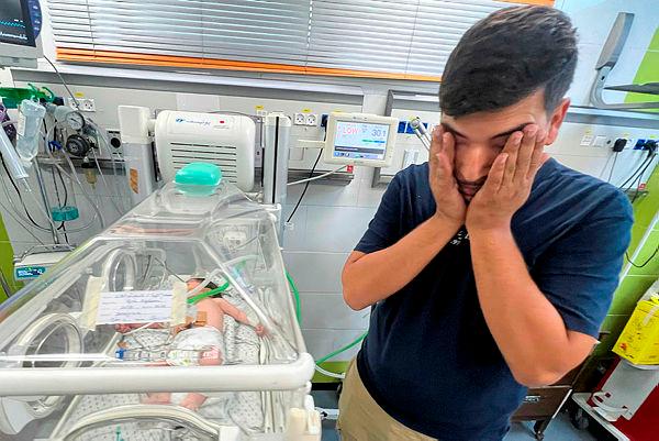 Health Ministry in Gaza warns all electric generators at hospitals will run out of furl in less than 48 hours