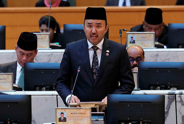 Heavy rain, high tide caused flash floods in 38 locations of Johor Bahru - Exco 
