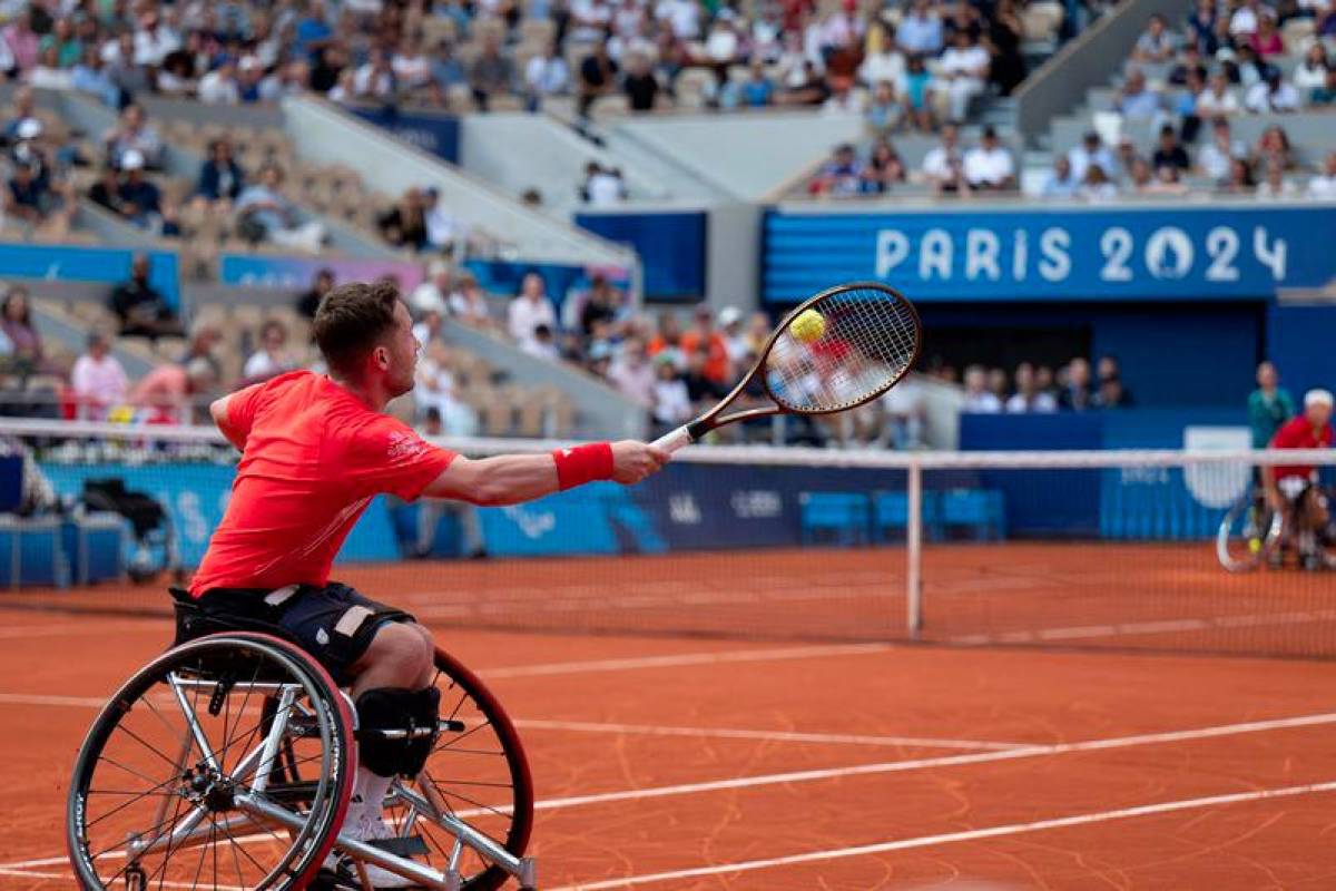 Hewett stays positive for wheelchair tennis despite agonising defeat Hewett stays positive for wheelchair tennis despite agonising defeat