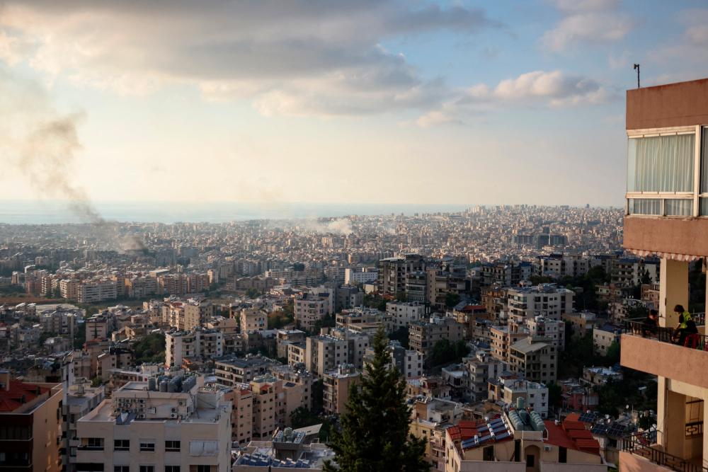 Hezbollah fighting Israeli troops near Lebanon’s Ramiya village; third UN peacekeeper wounded Hezbollah fighting Israeli troops near Lebanon’s Ramiya village; third UN peacekeeper wounded