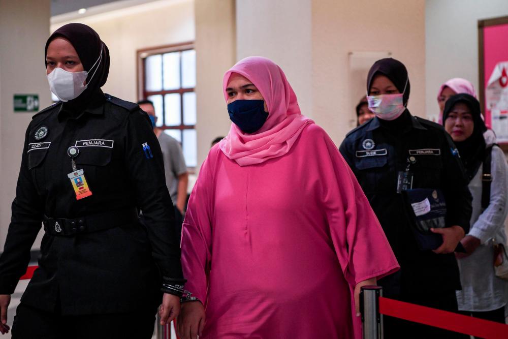 High Court upholds Siti Bainun's conviction and sentence  