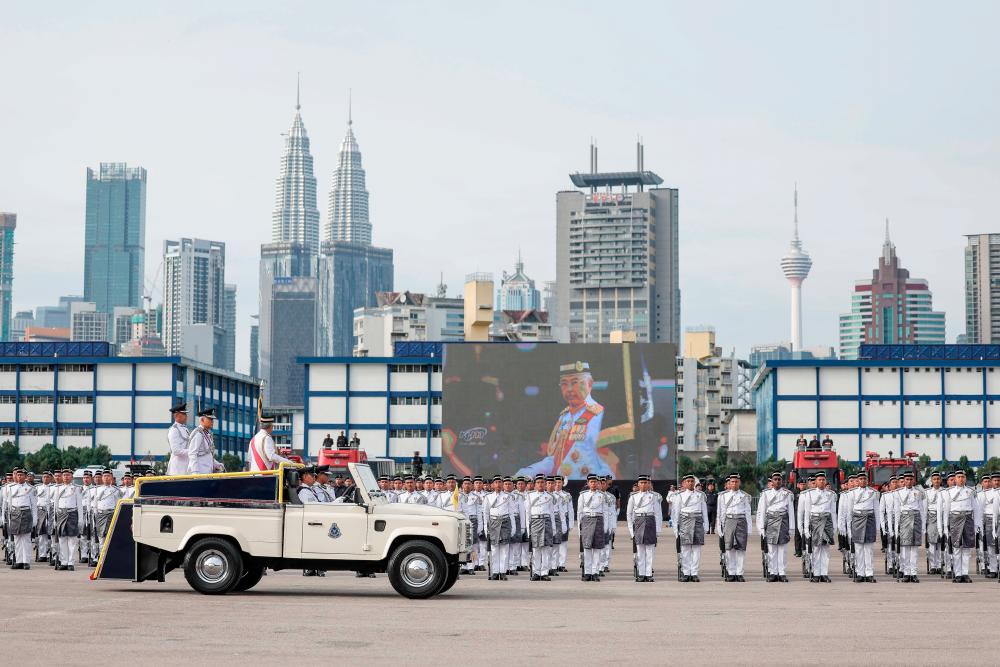 Historic presence of King, Queen at 216th Police Day celebrations Historic presence of King, Queen at 216th Police Day celebrations
