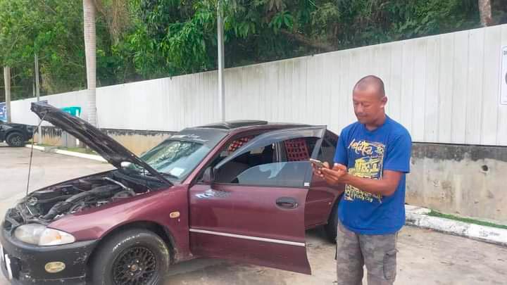 Homeless family living in car receives outpour of donations Homeless family living in car receives outpour of donations