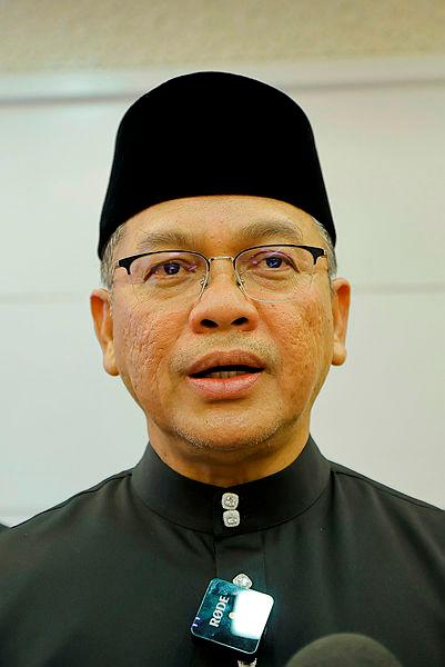 Hormati keputusan mahkamah mansuh undang-undang berkaitan goda isteri orang - Mohd Na’im 