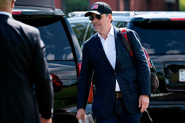 Hunter Biden indicted by feds on nine counts related to tax evasion Hunter Biden indicted by feds on nine counts related to tax evasion