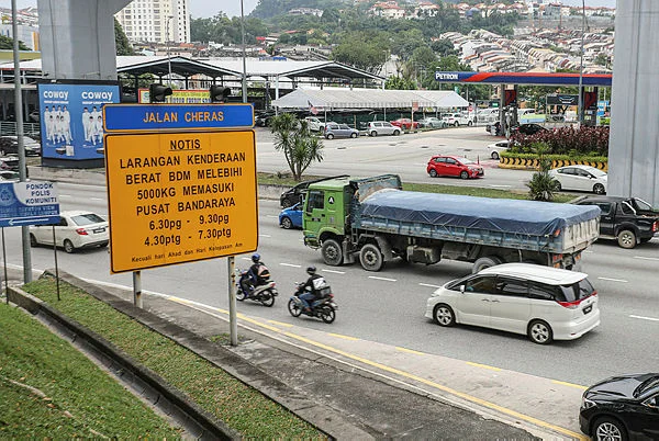 IMG_0241_ ‘Temporary road fixes may become long-term hazards’