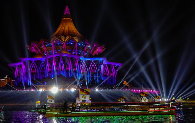 Iconic Sarawak water taxis embrace modern technology