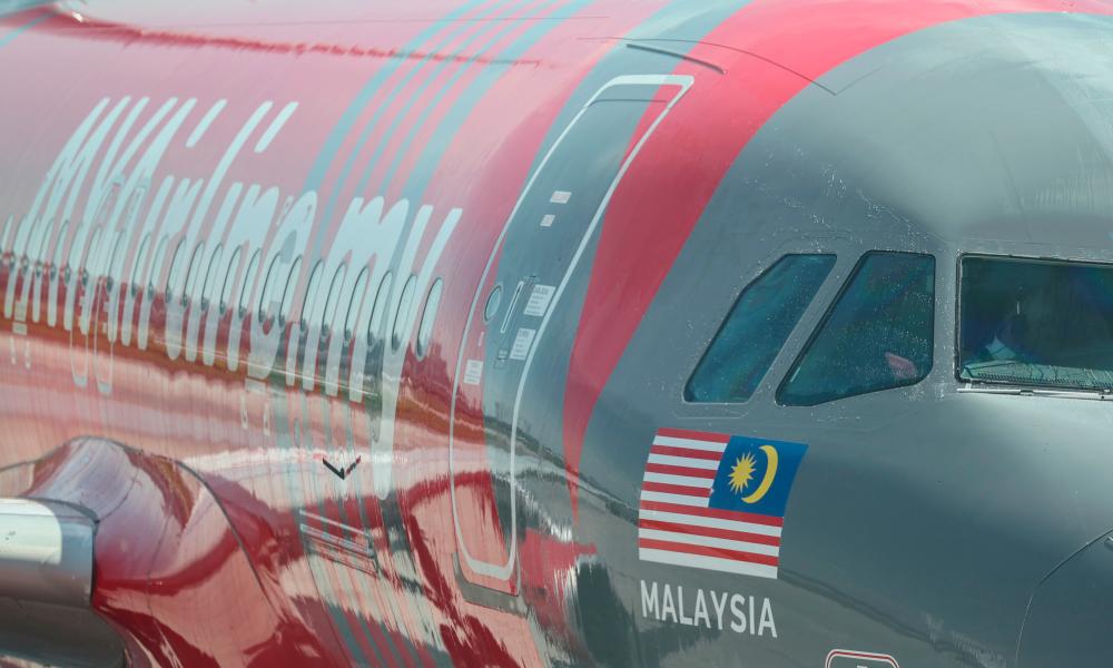 Immigration Dept rescues 10 women believed to be victims of human trafficking in Seremban Immigration Dept rescues 10 women believed to be victims of human trafficking in Seremban