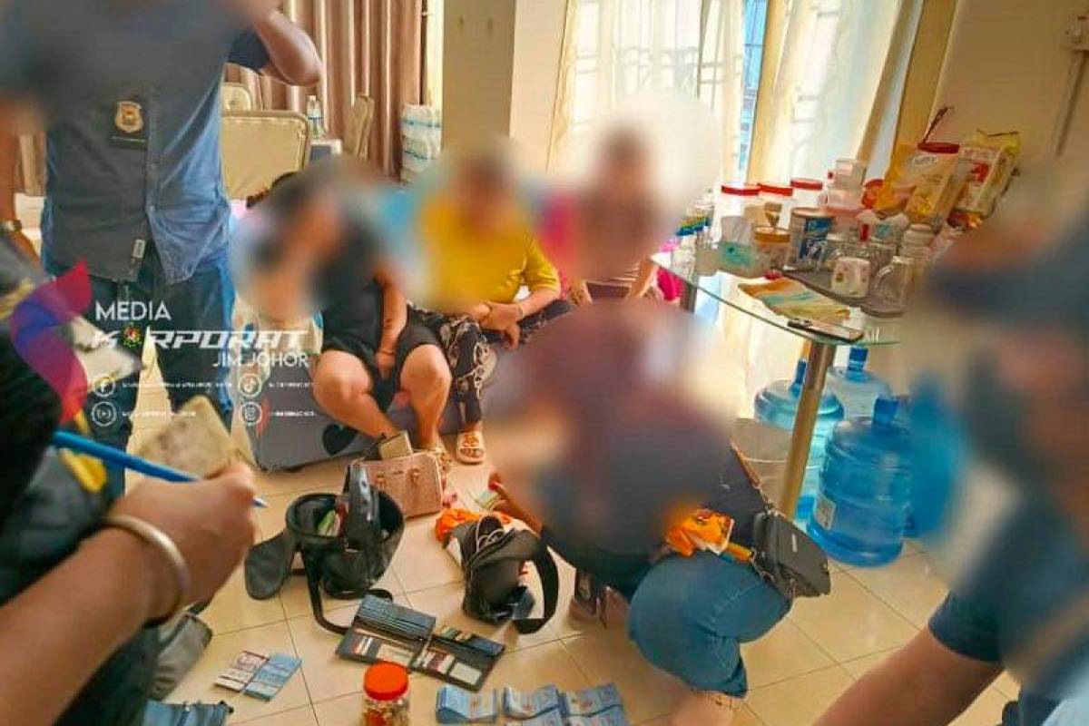 Immigration busts disabled street begging syndicate, detains six Chinese nationals