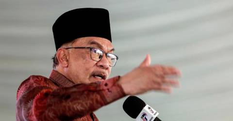 Improve infrastructure, ecosystem to reduce port congestion - Anwar