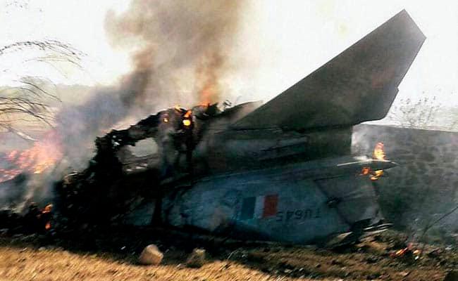 Indian Air Force MiG-21 aircraft crash kills three civilians Indian Air Force MiG-21 aircraft crash kills three civilians