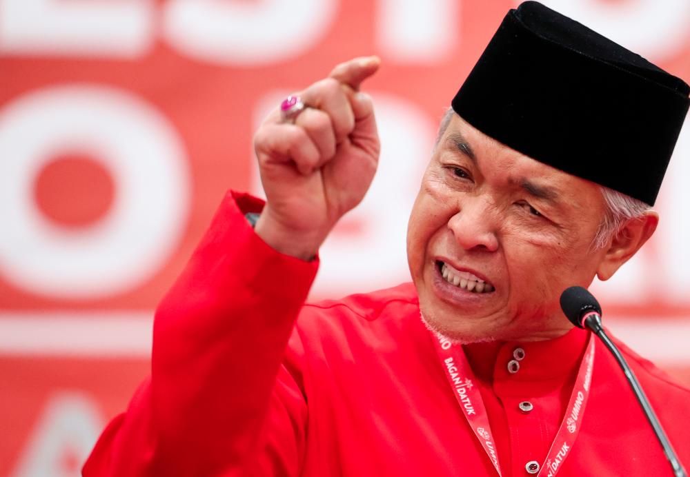 Individu tak mampu beri sumbangan kepada organisasi tidak akan dilantik: Ahmad Zahid Individu tak mampu beri sumbangan kepada organisasi tidak akan dilantik: Ahmad Zahid