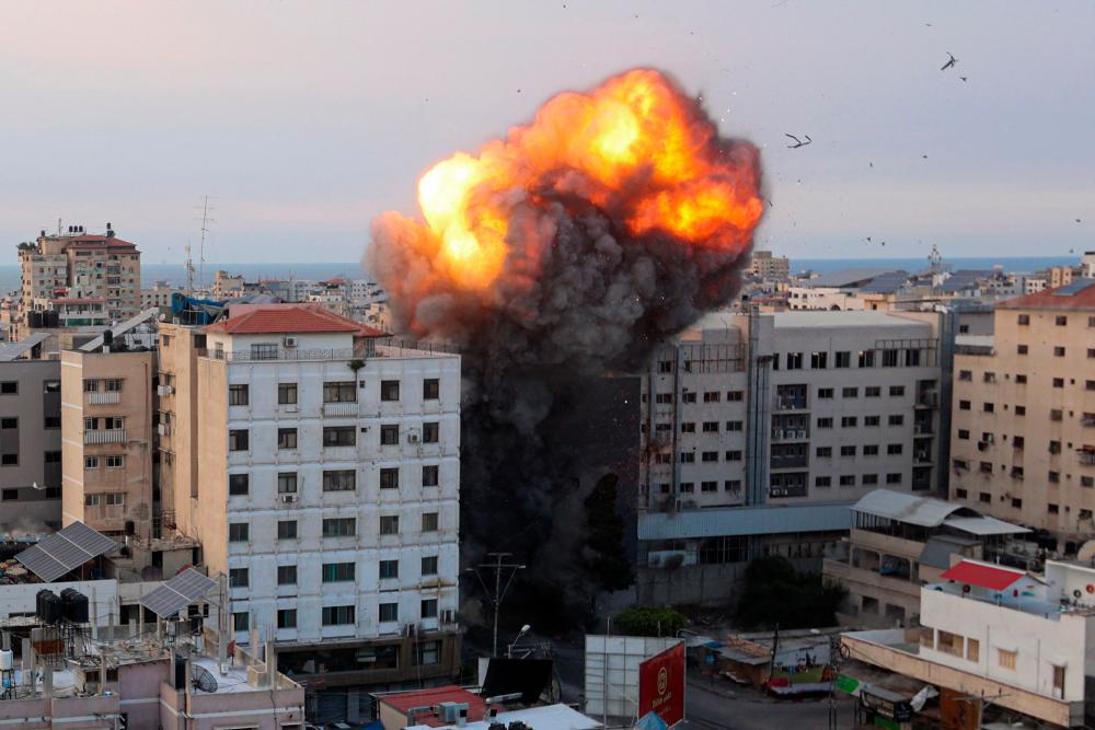 Israel, Gaza reel as death toll soars above 1,100 in war with Hamas Israel, Gaza reel as death toll soars above 1,100 in war with Hamas