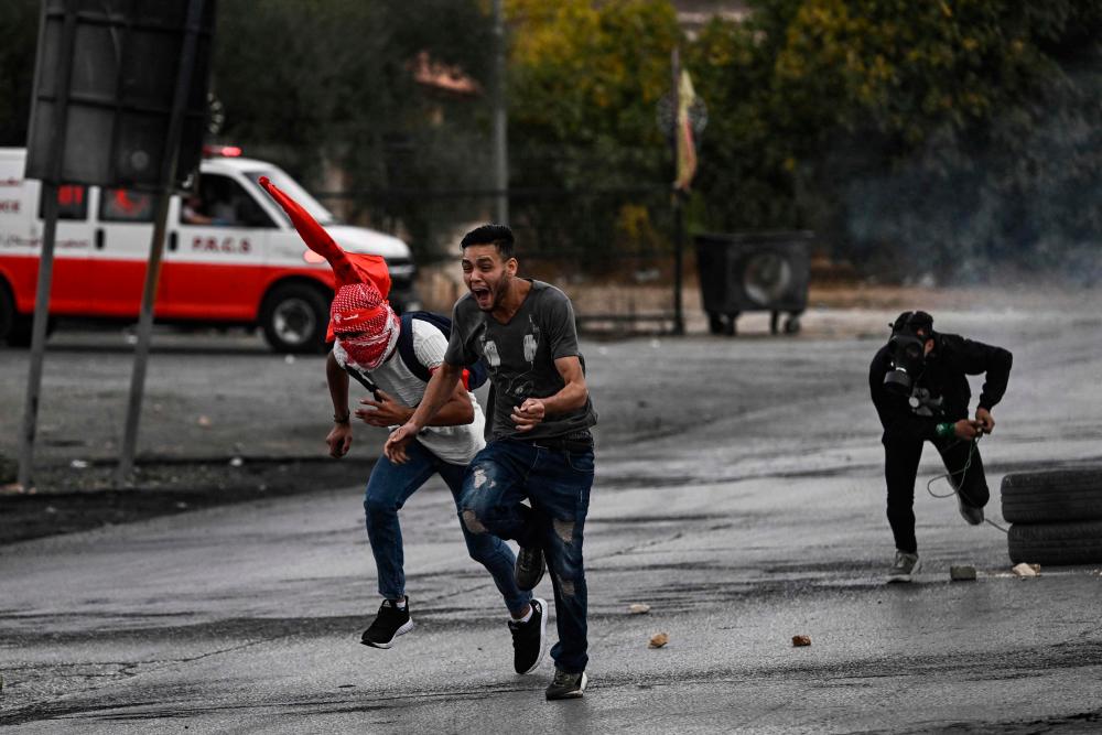 Israeli settler kills Palestinian in West Bank: Ministry