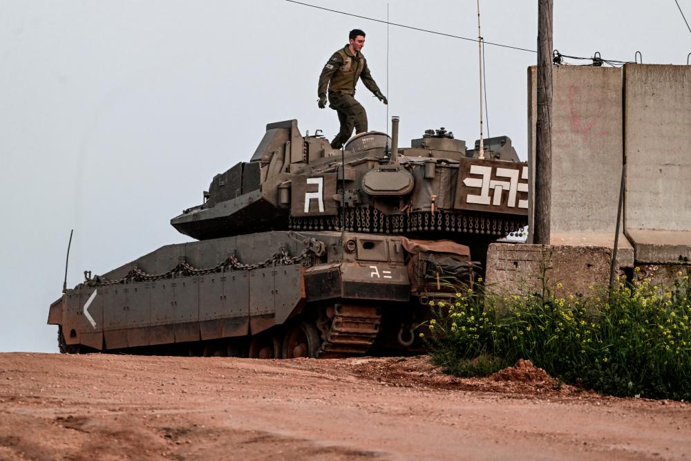 Israeli soldiers shoot two Palestinians in occupied West Bank: Authorities Israeli soldiers shoot two Palestinians in occupied West Bank: Authorities