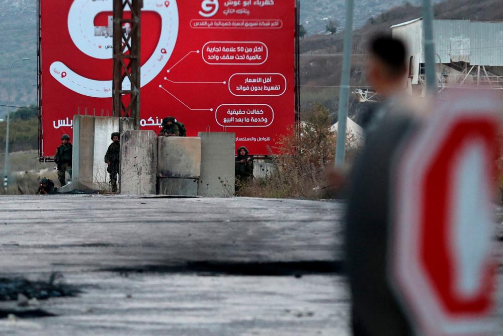 Israeli troops enter city of Nablus in West Bank