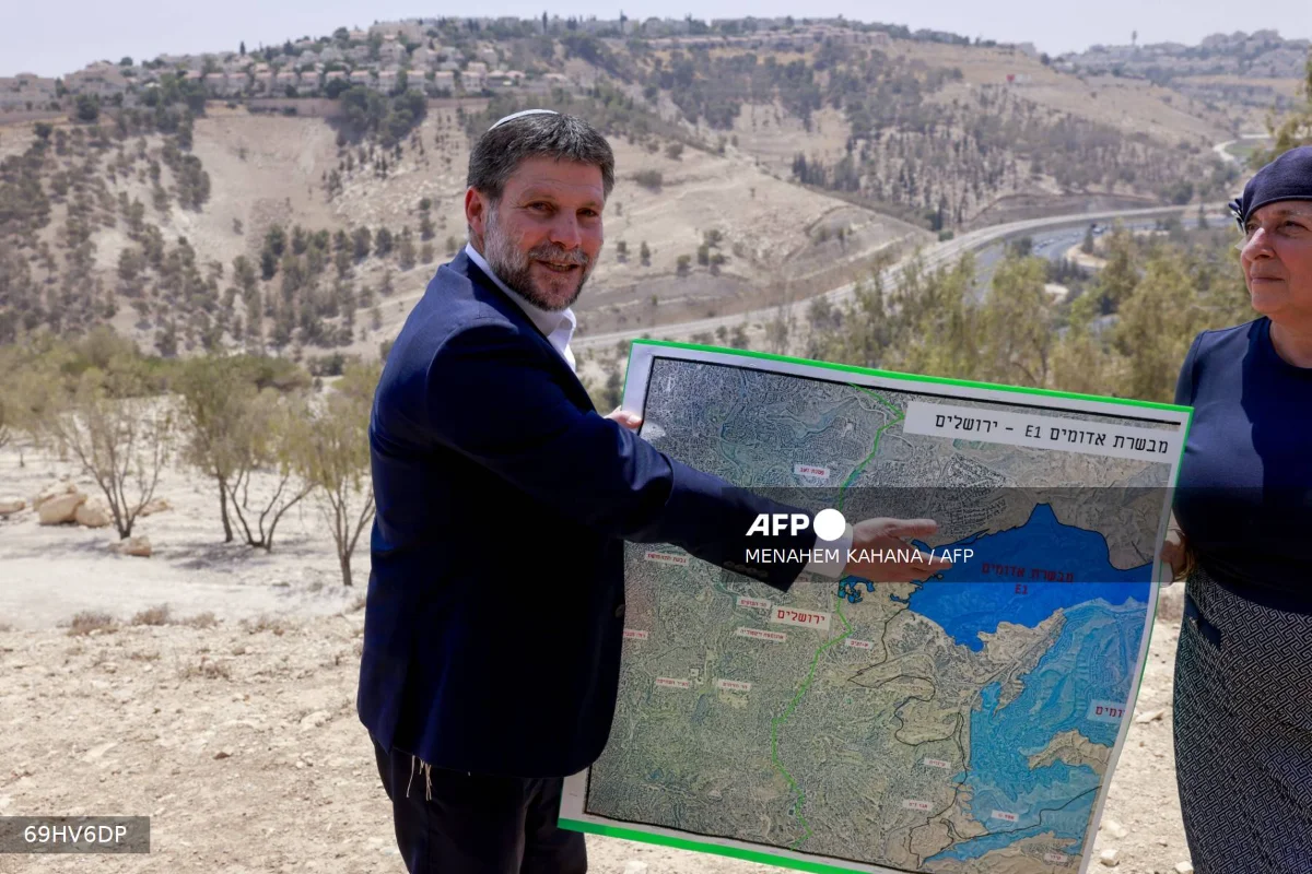 Israeli_far-right_minister_pushes_for_Palestinian__migration_ Israeli far-right minister pushes for Palestinian 'migration'