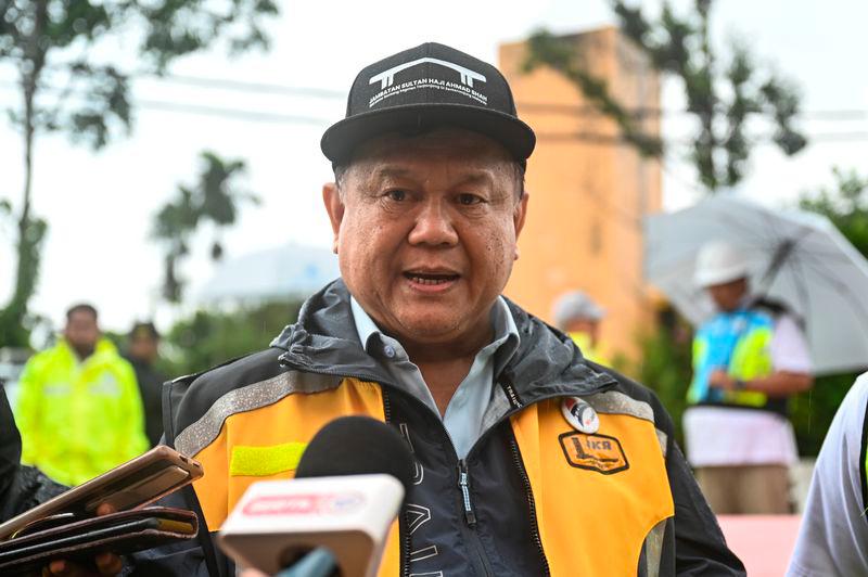 JKR Tampin commended for quick action to address safety issue on flyover JKR Tampin commended for quick action to address safety issue on flyover