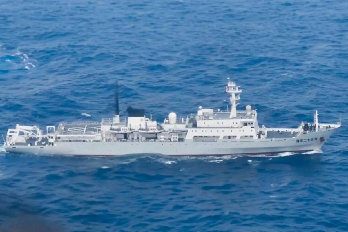 Japan protests Chinese naval intrusion into territorial waters