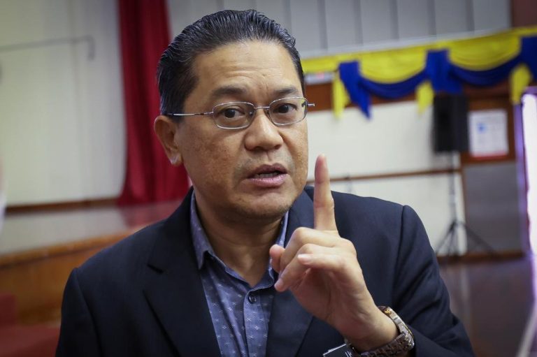 Japan to scrap public aid for Covid-19 treatment