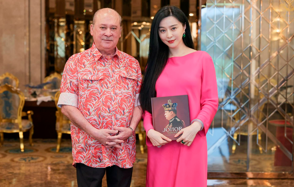 Johor Sultan meets Chinese actress, Fan Bing Bing