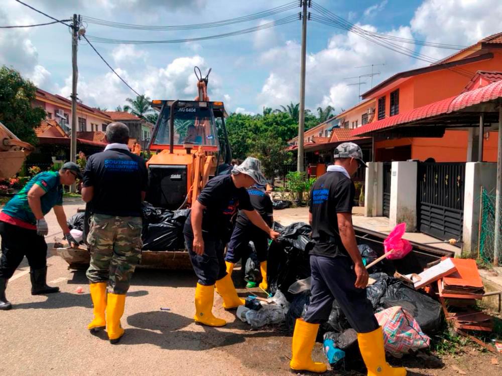 Johor floods: 5,925 metric tonnes of waste collected thus far