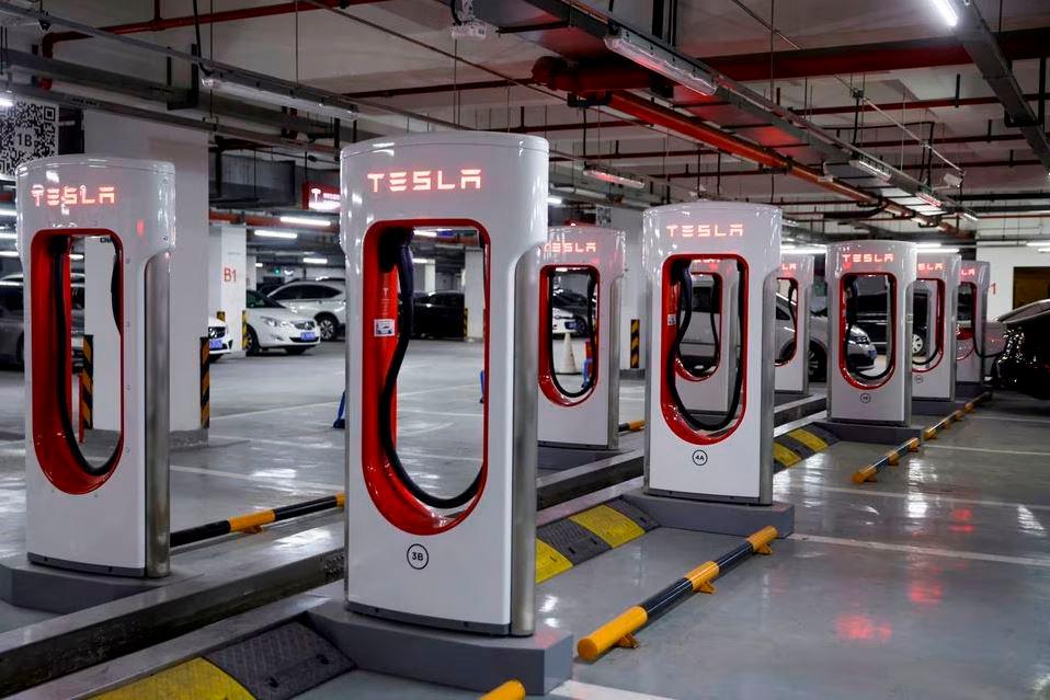 Johor nyatakan kesediaan jadi lokasi penubuhan rangkaian Supercharger Tesla