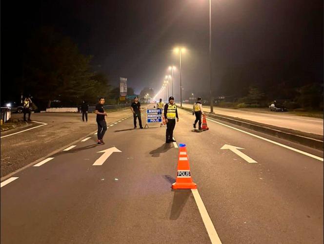 Johor police detain 13 lorry drivers who tested positive for drugs Johor police detain 13 lorry drivers who tested positive for drugs