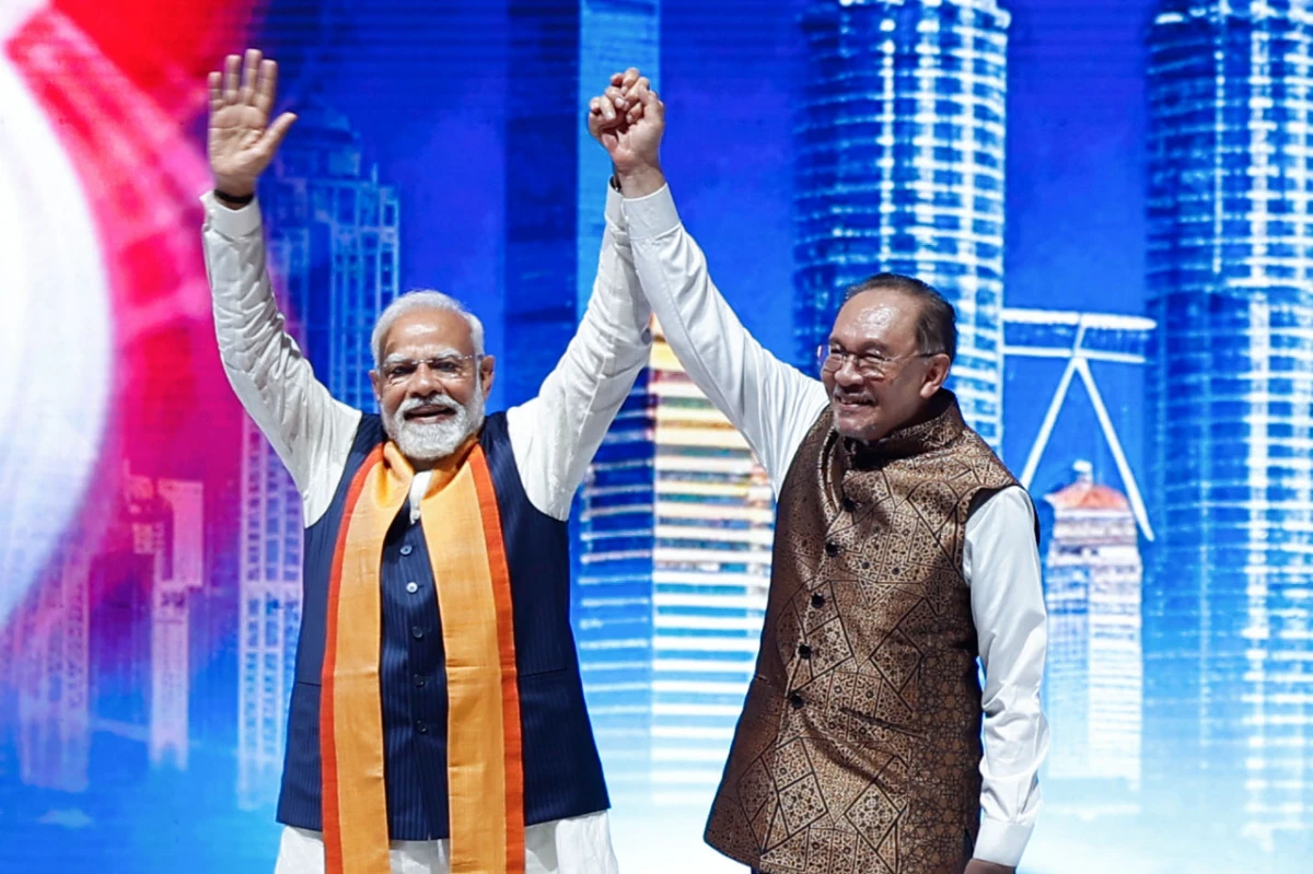 KL90_0702026_PM_INDIA