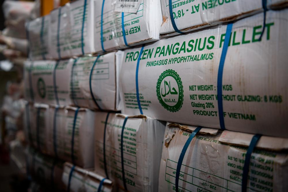 KPDN seizes over 800kg of frozen meat products mixed with pork