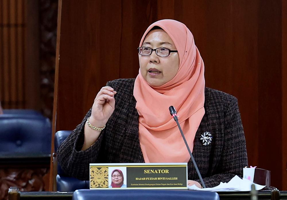 KPDN teliti kemungkinan minyak masak subsidi dijual sebagai minyak terpakai KPDN teliti kemungkinan minyak masak subsidi dijual sebagai minyak terpakai
