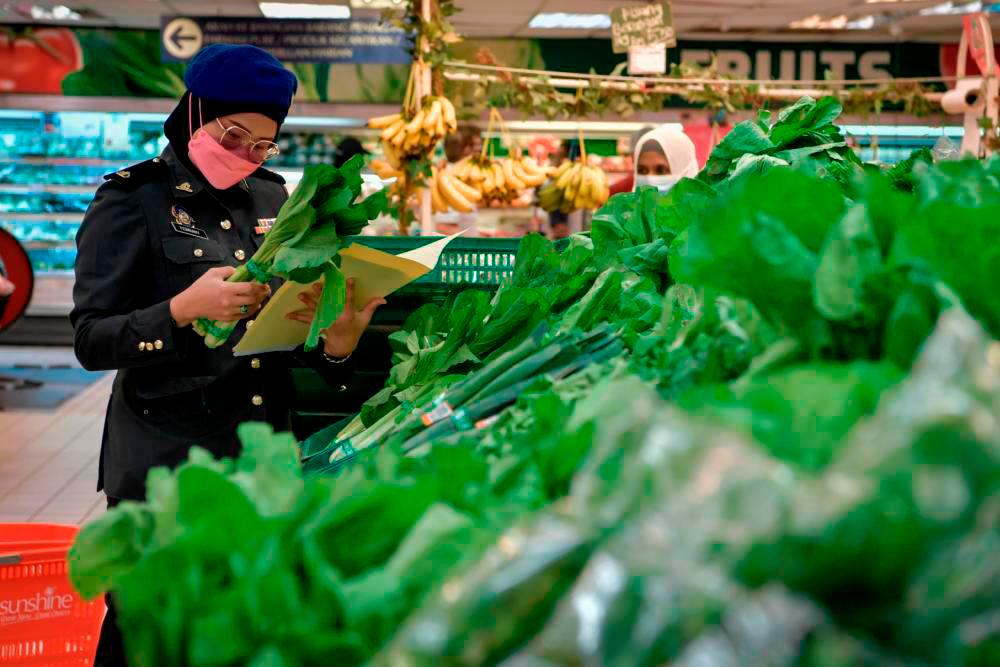 KPDN yet to receive report on vegetable price hikes due to floods KPDN yet to receive report on vegetable price hikes due to floods