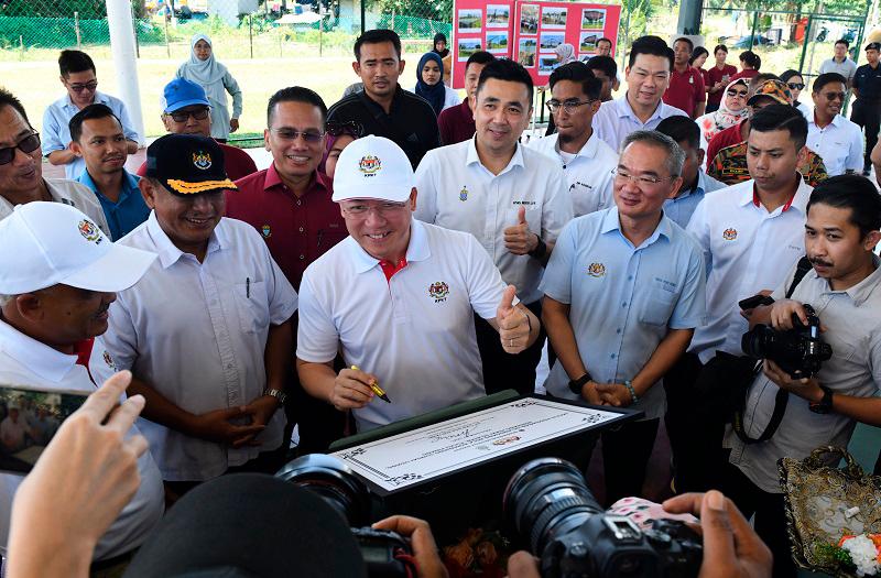 KPKT peruntuk hampir RM18 juta laksana 10 projek di Pulau Pinang KPKT peruntuk hampir RM18 juta laksana 10 projek di Pulau Pinang