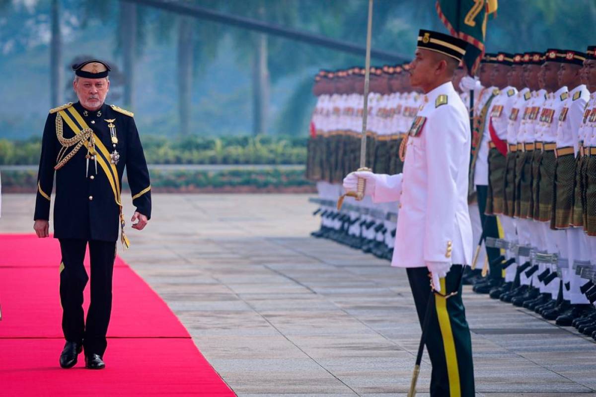 KSN leads recipients of federal awards in conjunction with King’s birthday KSN leads recipients of federal awards in conjunction with King’s birthday