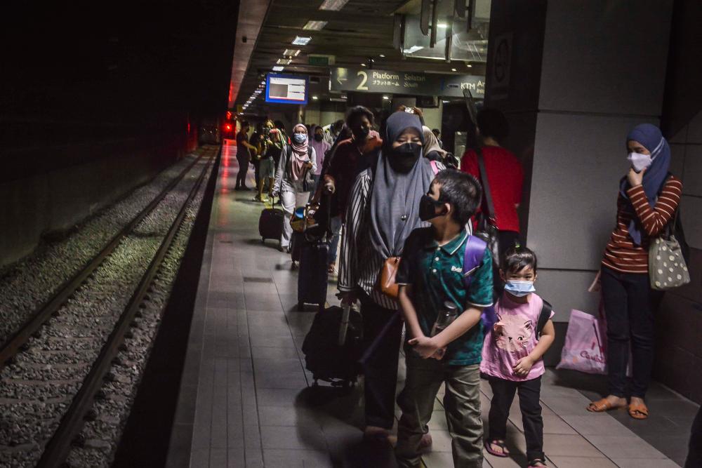 KTMB told to provide free service to caregivers of child cancer patients KTMB told to provide free service to caregivers of child cancer patients