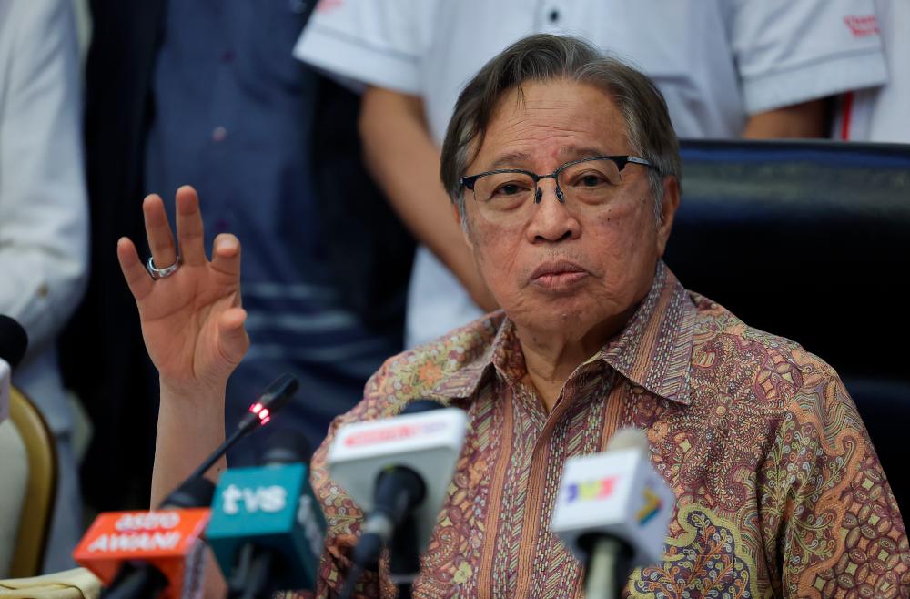 Kabel dasar laut: Kerajaan pusat beri lampu hijau Sarawak bincang dengan Singapura
