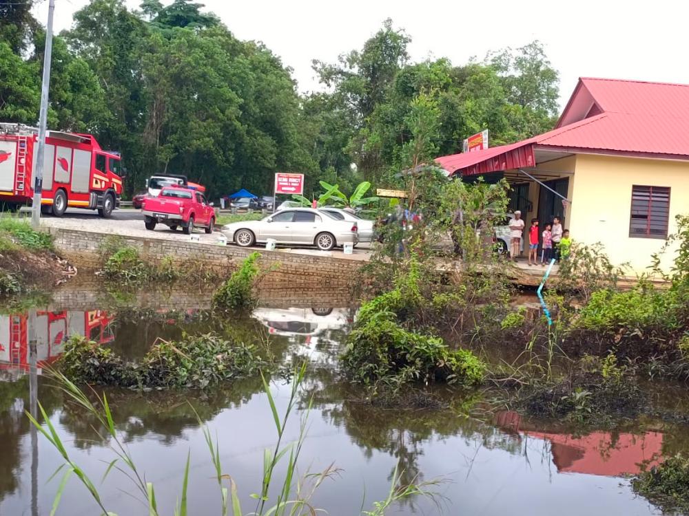 Kanak-kanak warga Thailand ditemukan lemas Kanak-kanak warga Thailand ditemukan lemas